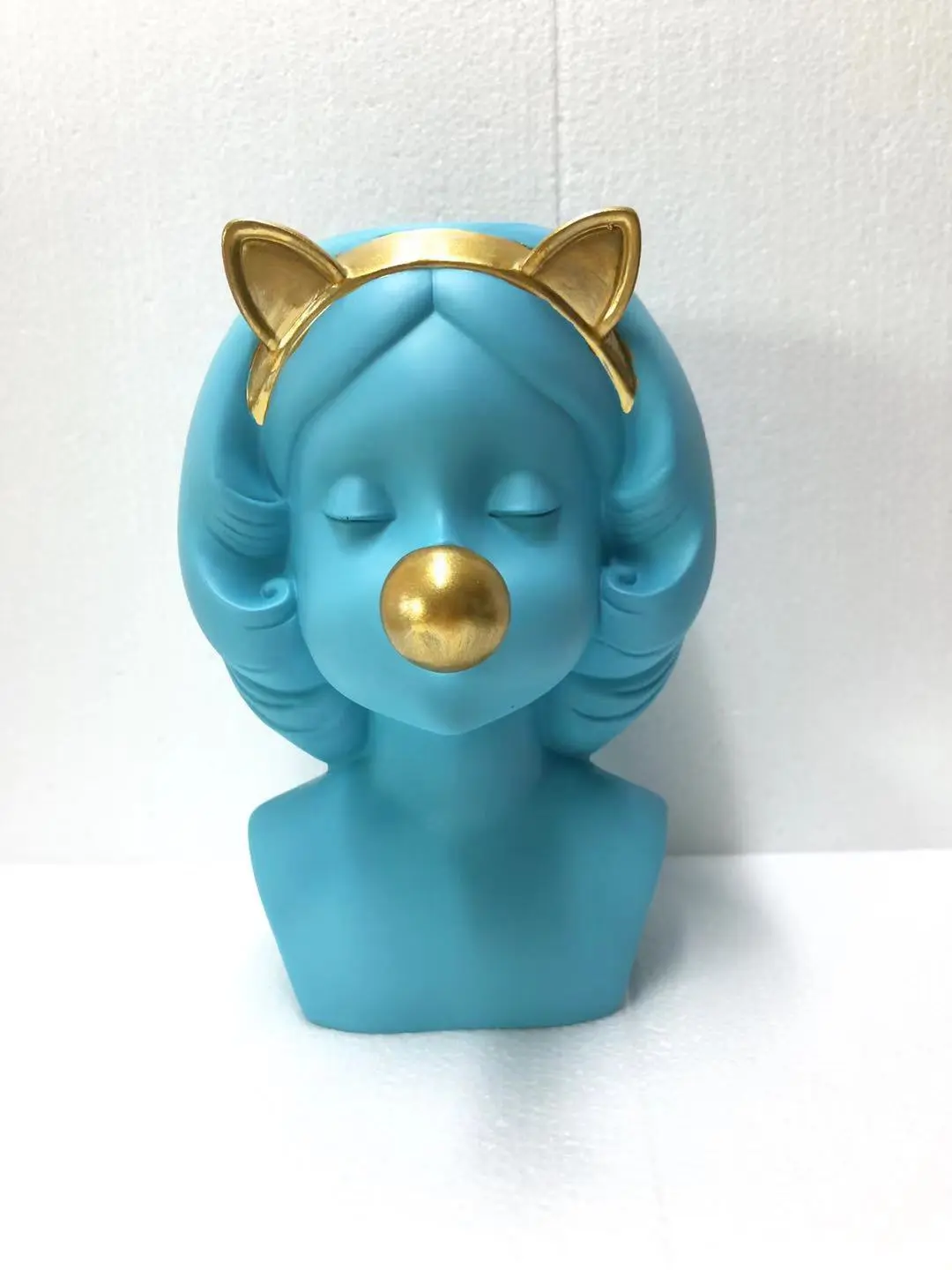 GIA305